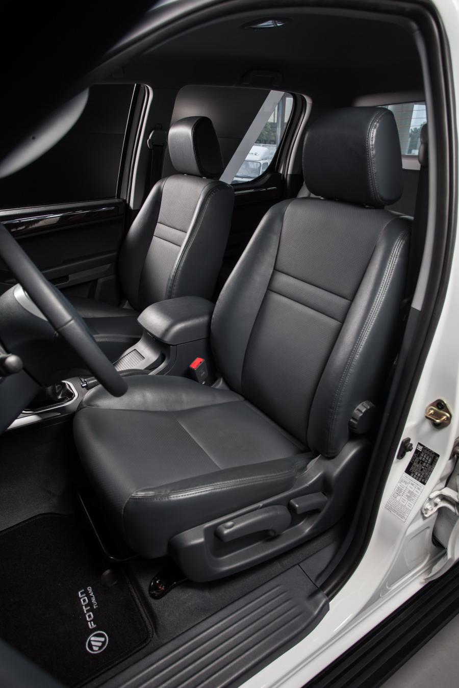 Интерьер Foton Tunland Double Cab 2016 года  (CIS) (фото 86 из 115)